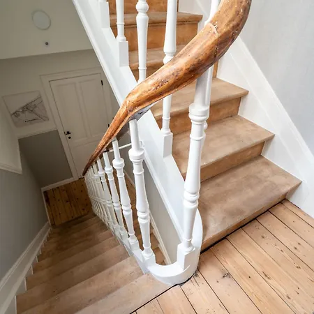 Historical And Spacious Amanda By Interhome Feriehus Blankenberge