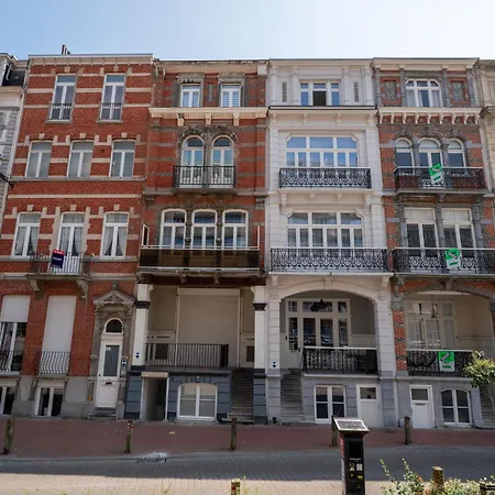 Holiday home Historical And Spacious Amanda By Interhome