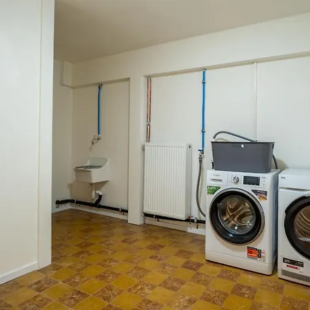 Vakantiehuis Historical And Spacious Amanda By Interhome *