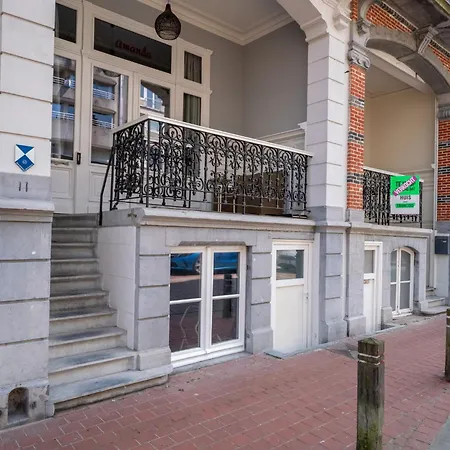Feriehus Historical And Spacious Amanda By Interhome Blankenberge