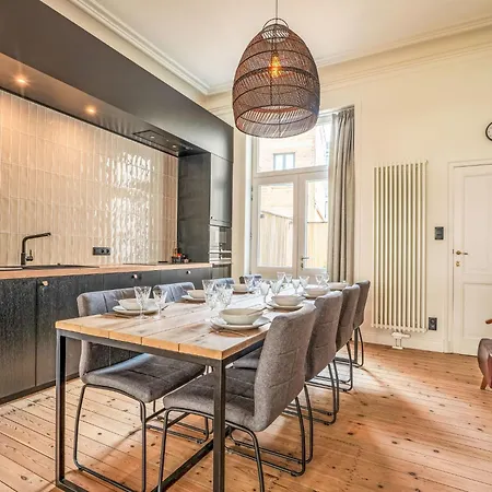 Historical And Spacious Amanda By Interhome *