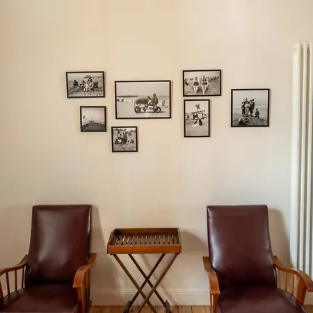 Historical And Spacious Amanda By Interhome Feriehus *