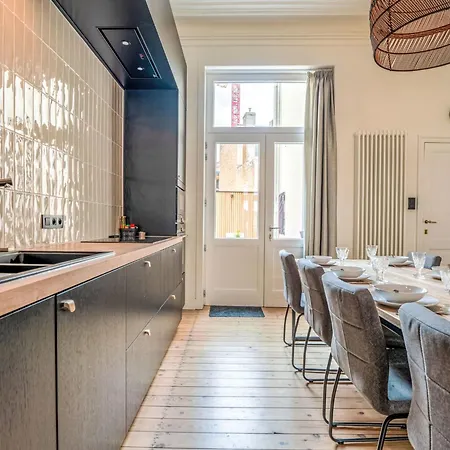 Historical And Spacious Amanda By Interhome *