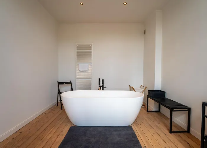 Historical And Spacious Amanda By Interhome * ブランケンベルヘ