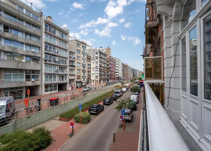 Historical And Spacious Amanda By Interhome *