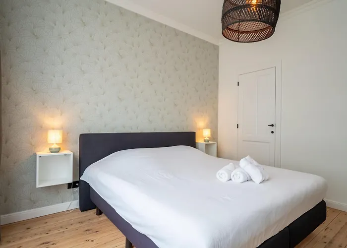 Historical And Spacious Amanda By Interhome