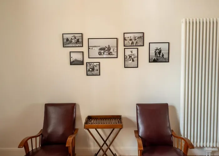 Historical And Spacious Amanda By Interhome 別荘 *